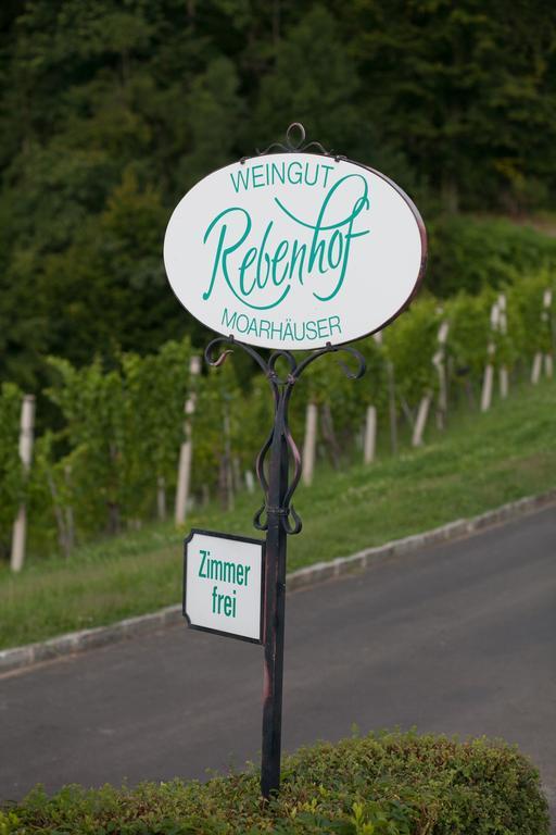 Hôtel Weingut Rebenhof Moarhauser à Ratsch an der Weinstraße Extérieur photo